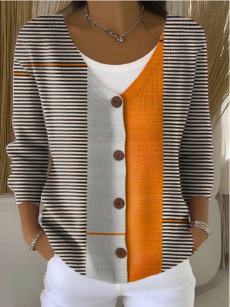 Elegant retro cardigan with stripes