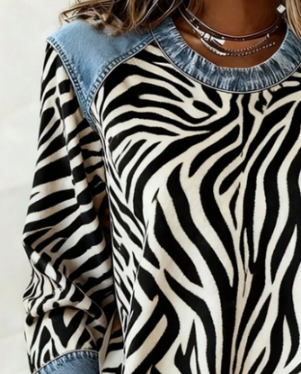 Casual Zebra Crew Neck Long Sleeve Sweatshirt - Image 2