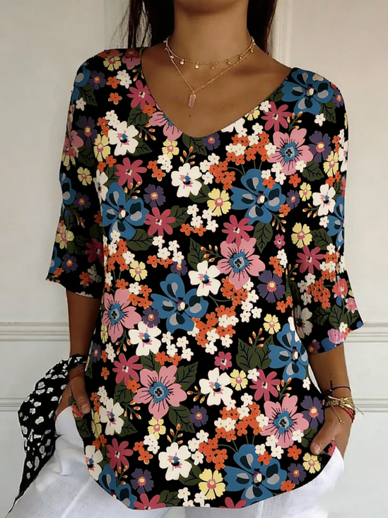 Casual Ditsy Floral V Neck Three Quarter Sleeve T-shirt