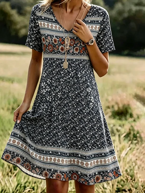 Women Geometric Summer Dress V Neck Short Sleeve Fit & Flare Dress A-Line Dress