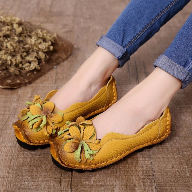Flower Cowhide Women's Slip-On Loafers | noracora