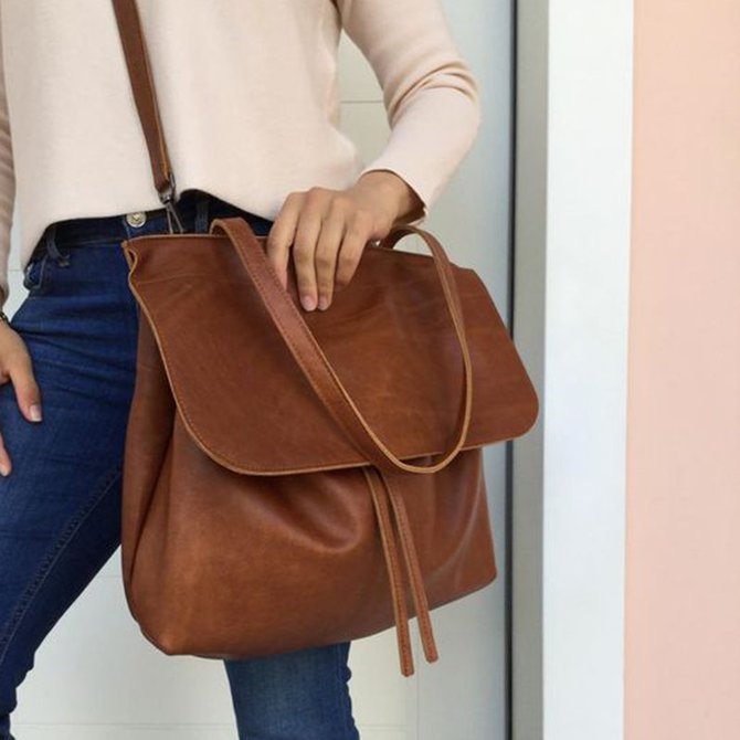 Drawstring Faux Leather Shoulder Bags noracora