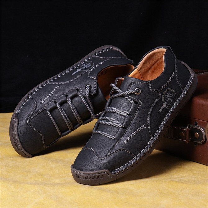 Men Hand Stitching Leather Non Slip Soft Sole Outdoor Casual Shoes
