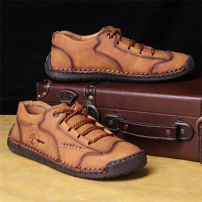 Men Hand Stitching Leather Non Slip Soft Sole Outdoor Flats noracora