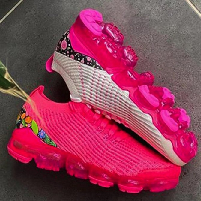 All Season Sneakers noracora