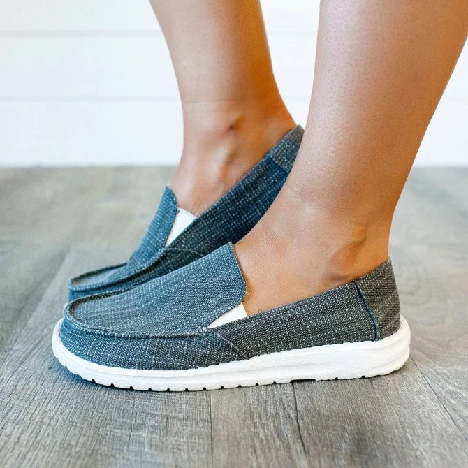 Flat Heel Fall Canvas Sneakers | Shoes | Noracora Sneakers&athletic ...