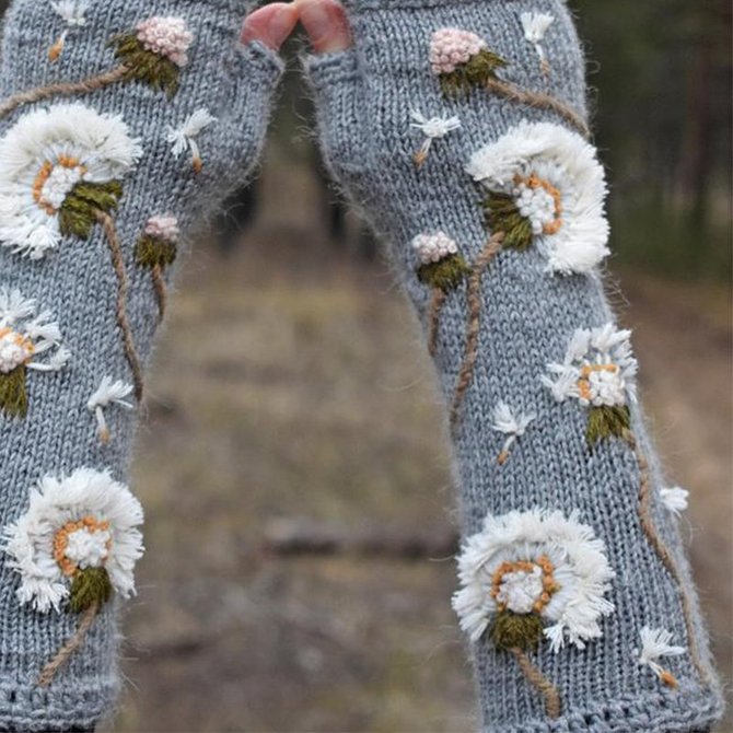 Long fingerless gloves with embroidered dandelions, wild flowers arm warmers, floral mitts, mori girl accessories, boho knit gloves women