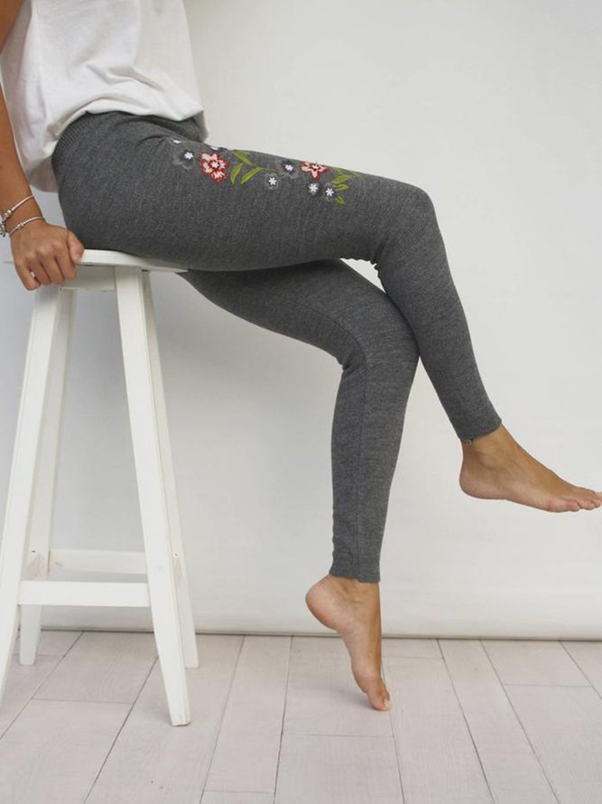 Floral Casual Embroidered Leggings Noracora