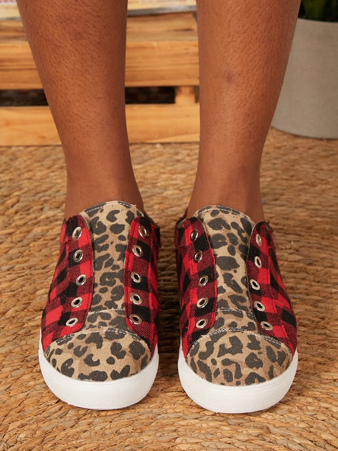 Red Plaid Stitching Leopard Print Personalized Canvas Flat Shoes