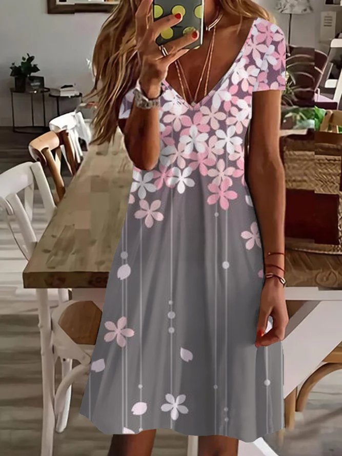 Casual Floral Short Sleeve V Neck Plus Size Printed Dress