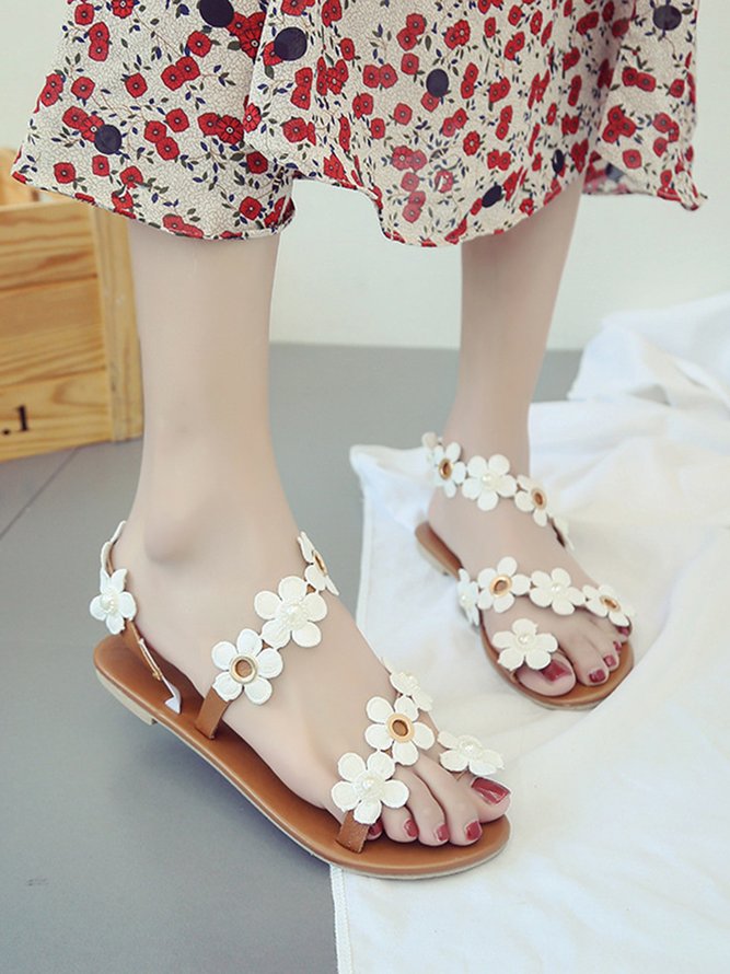 White Pearl Floral Bridal Wedding Sandals