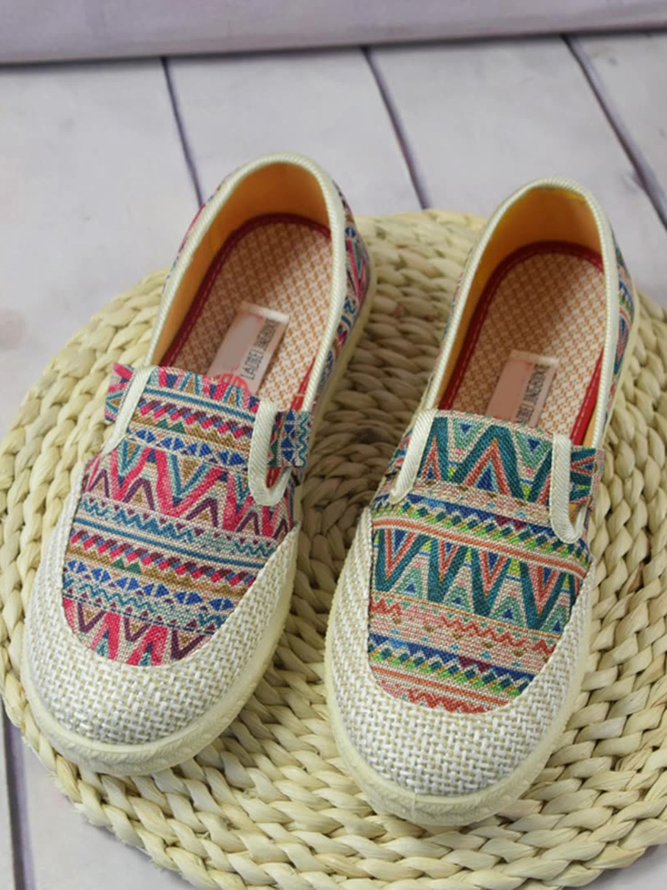 Soft Sole Breathable Ethnic Embroidered Flat Shoes
