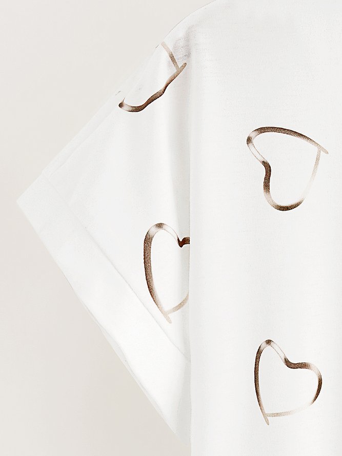 Women's White Heart Printed V Neck Cotton Blend Short Sleeve Casual T-shirt